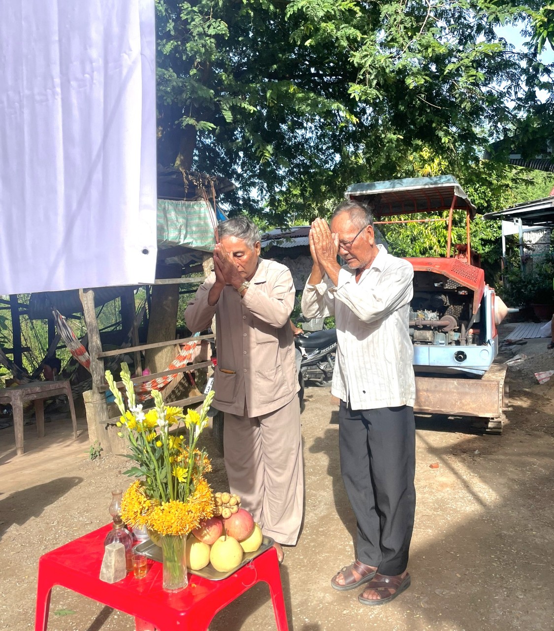 Hình ảnh Lễ khởi công đường dân sinh ở ấp Bình Minh