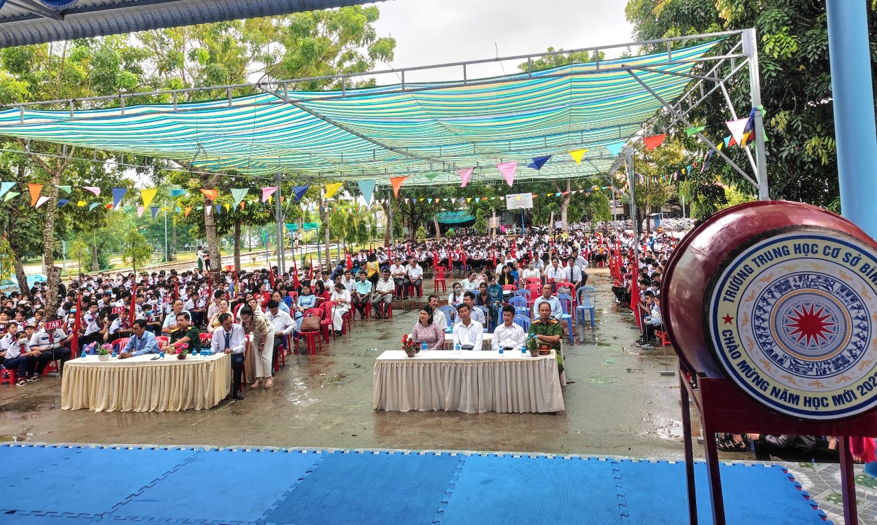 Hình ảnh khai giảng năm học mới