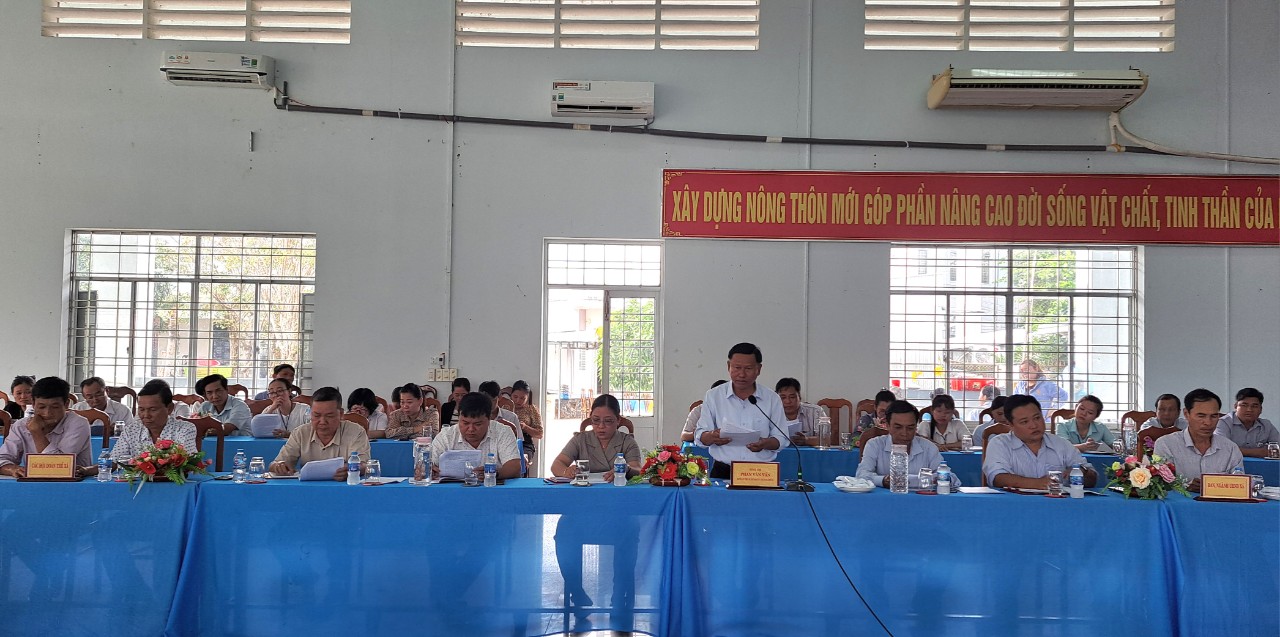 tiếp đoàn huyện ủy