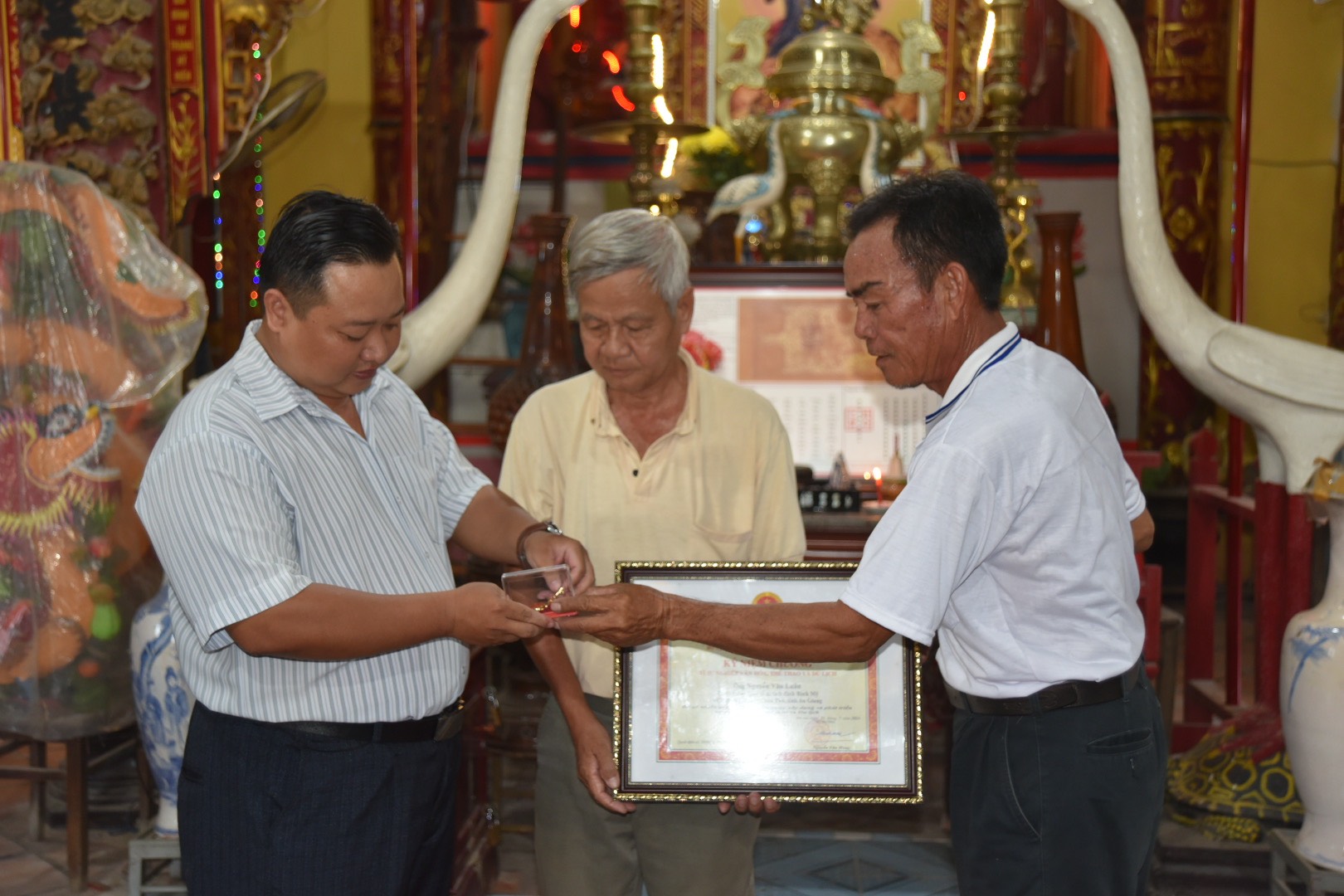 kỷ niệm