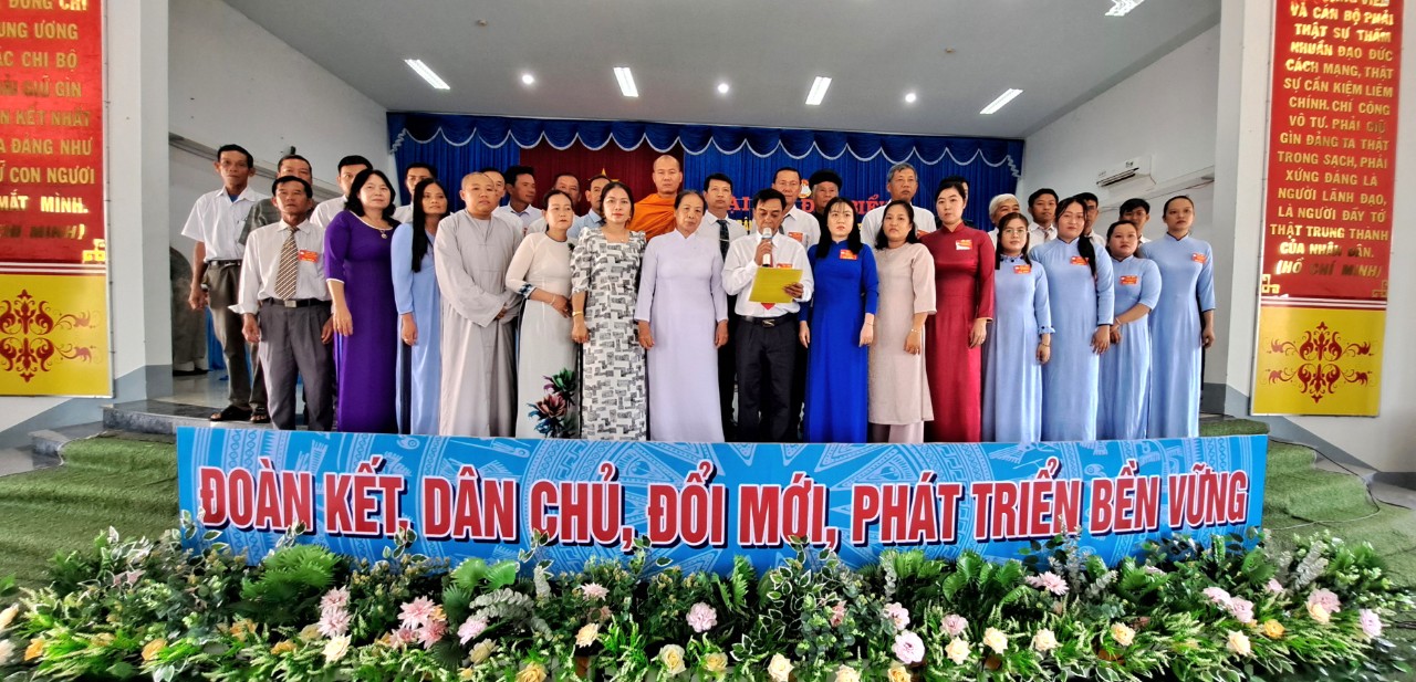 ĐẠI HỘI MẶT TRẬN