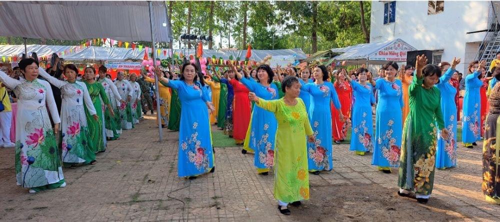 le hoi van hoa